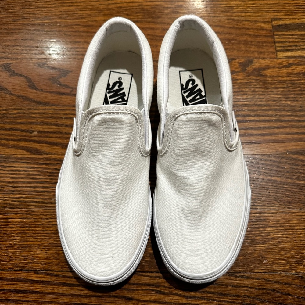 Vans White Unisex Skate Shoes - Size W 5.5